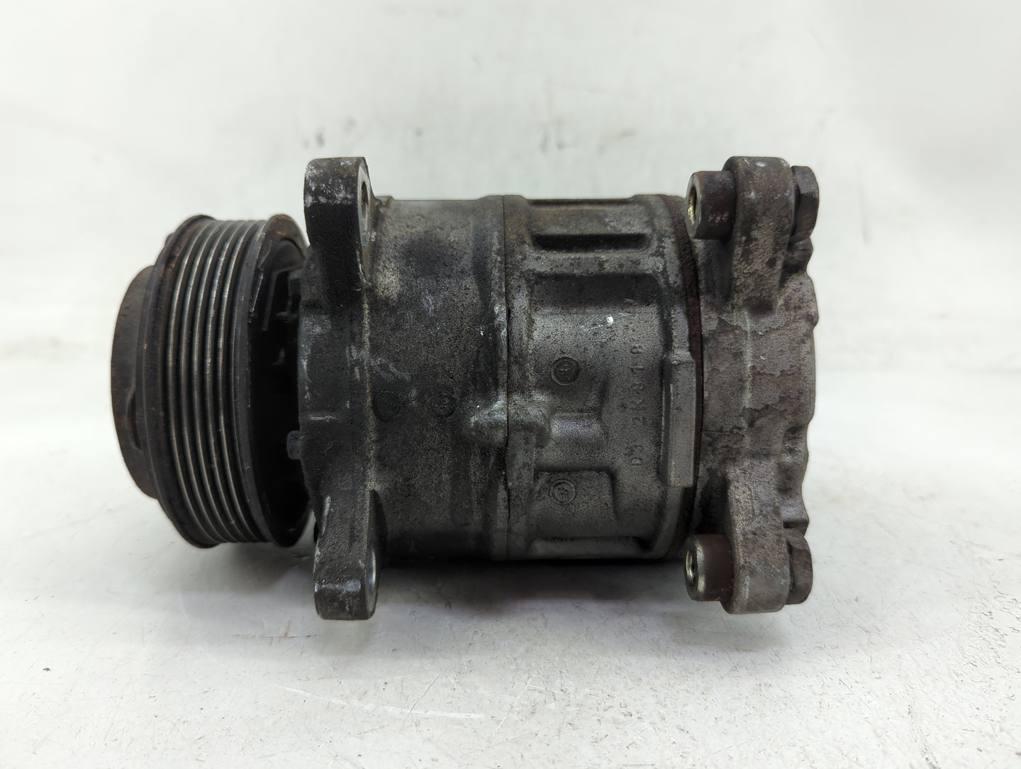 2012-2015 Bmw 328i Air Conditioning A/c Ac Compressor Oem - Oemusedautoparts1.com