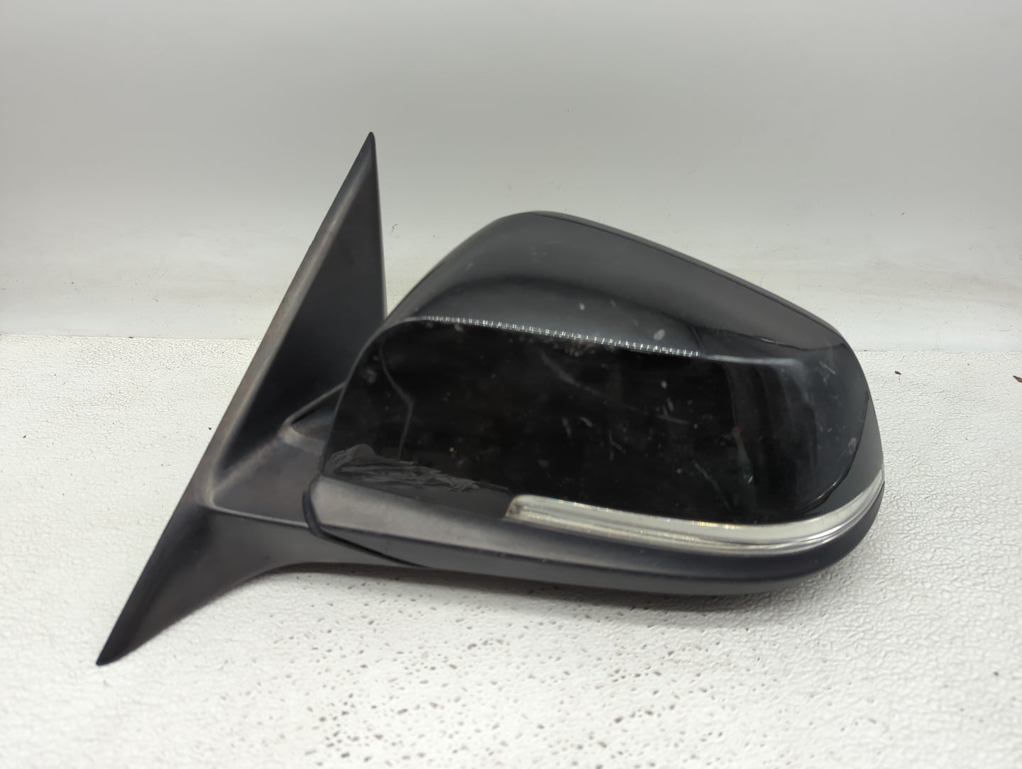 2012-2013 Bmw 328i Driver Side View Mirror - Left Door Mirror OEM Used - Oemusedautoparts1.com