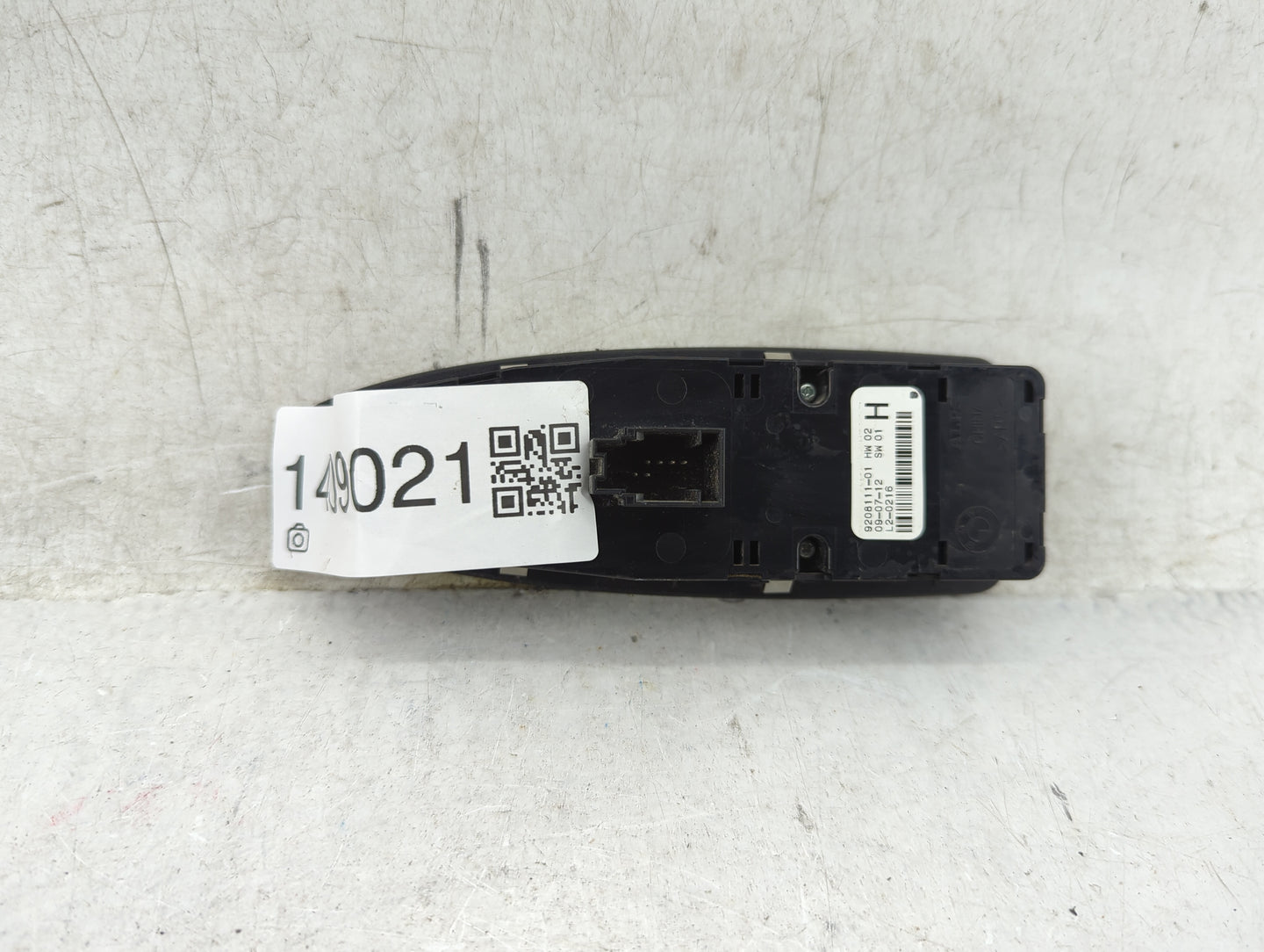2012-2016 Bmw 328i Master Power Window Switch Replacement Driver Side Left P/N:728934604 Fits OEM Used Auto Parts - Oemuseda