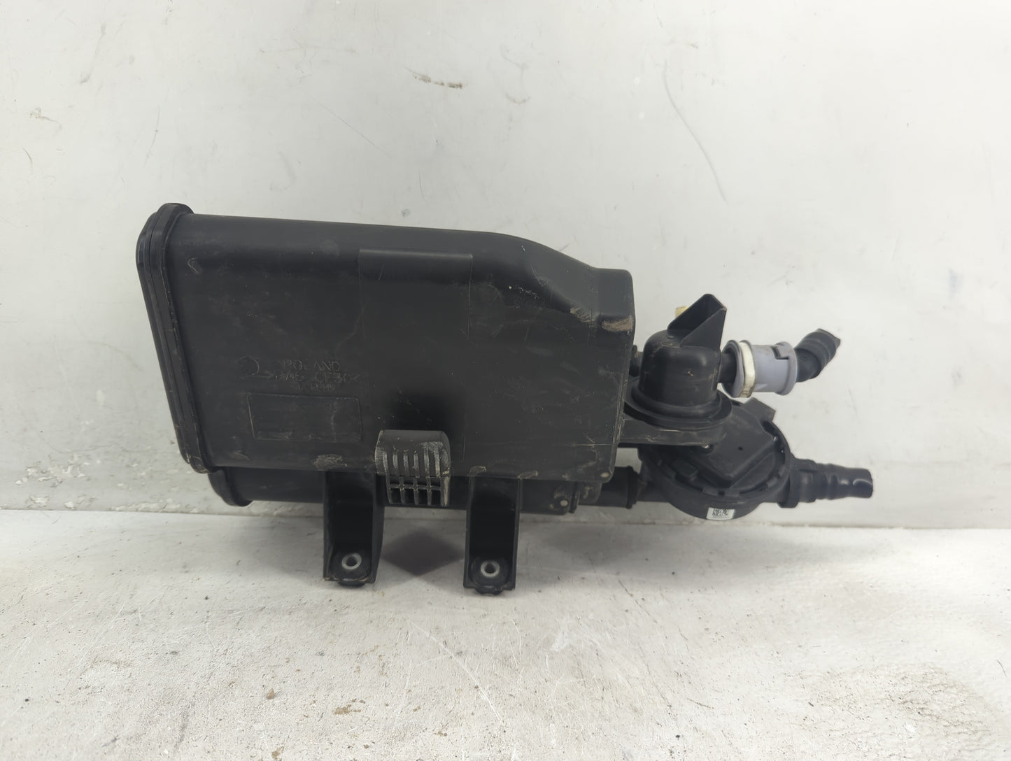 2013 Bmw 328i Fuel Vapor Charcoal Canister - Oemusedautoparts1.com