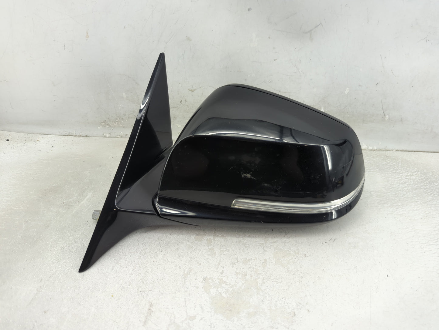 2013-2016 Bmw 328i Driver Side View Mirror - Left Door Mirror OEM Used - Oemusedautoparts1.com