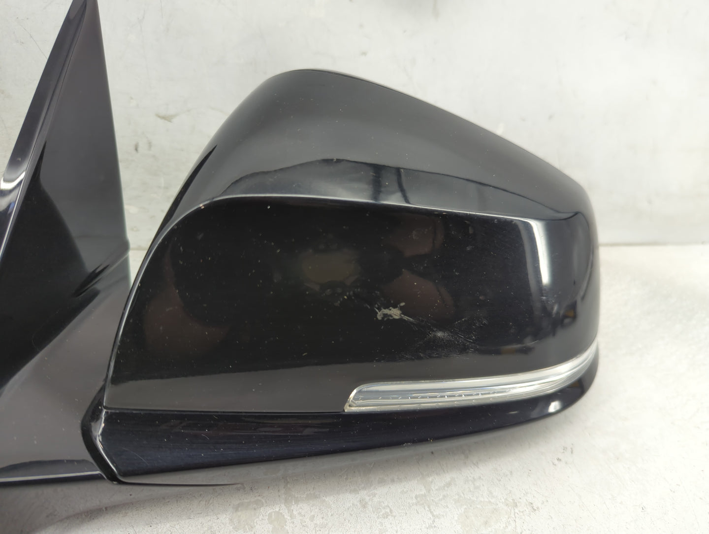 2013-2016 Bmw 328i Driver Side View Mirror - Left Door Mirror OEM Used - Oemusedautoparts1.com