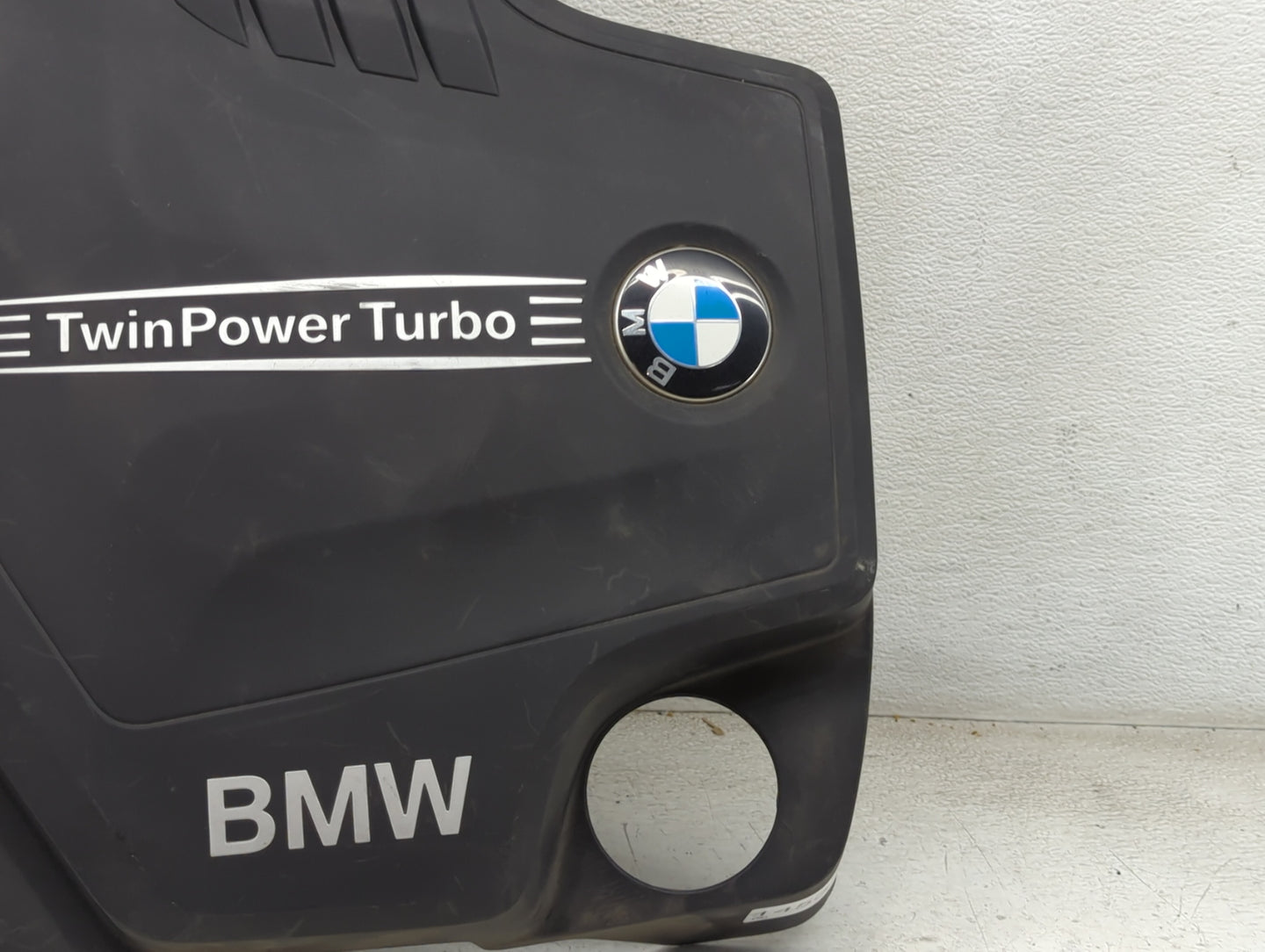 2013 Bmw 328i Engine Cover 1453233 - Oemusedautoparts1.com