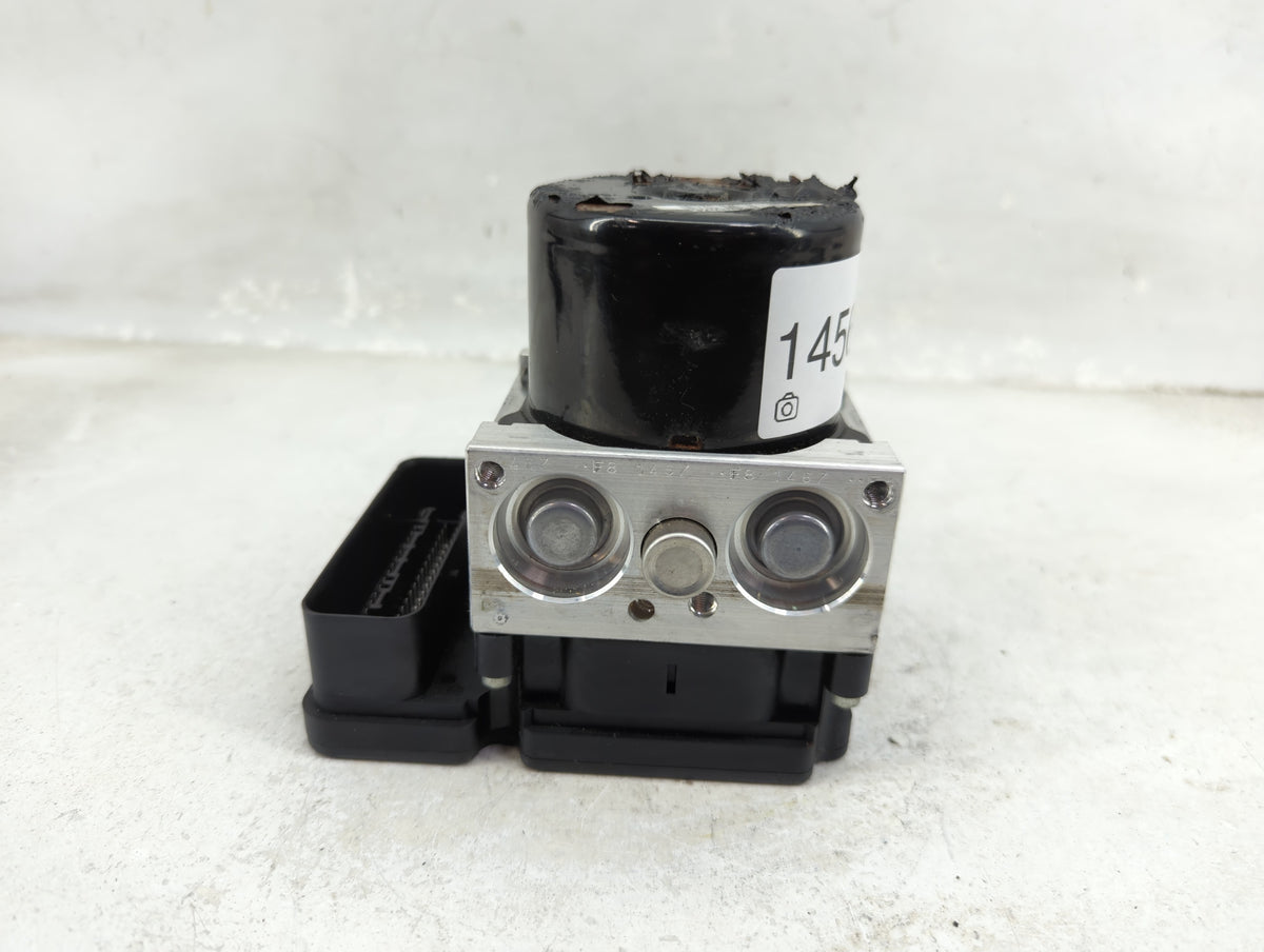 2012-2013 Bmw 328i Anti-Lock Brake ABS Pump Module Actuator OEM P/N:3451-6860730-01 Fits Fits 2012 2013 OEM Used Auto Parts 
