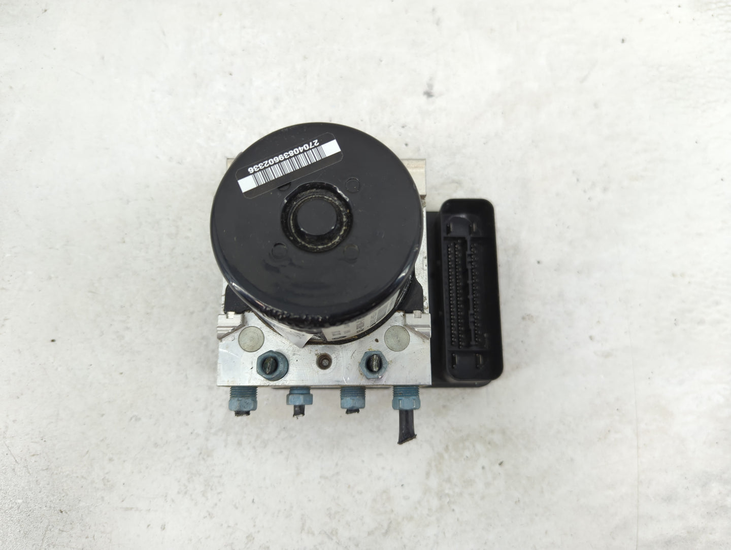 2012-2013 Bmw 328i ABS Pump Control Module Replacement P/N:3451-6860730-01 Fits Fits 2012 2013 OEM Used Auto Parts - Oemused