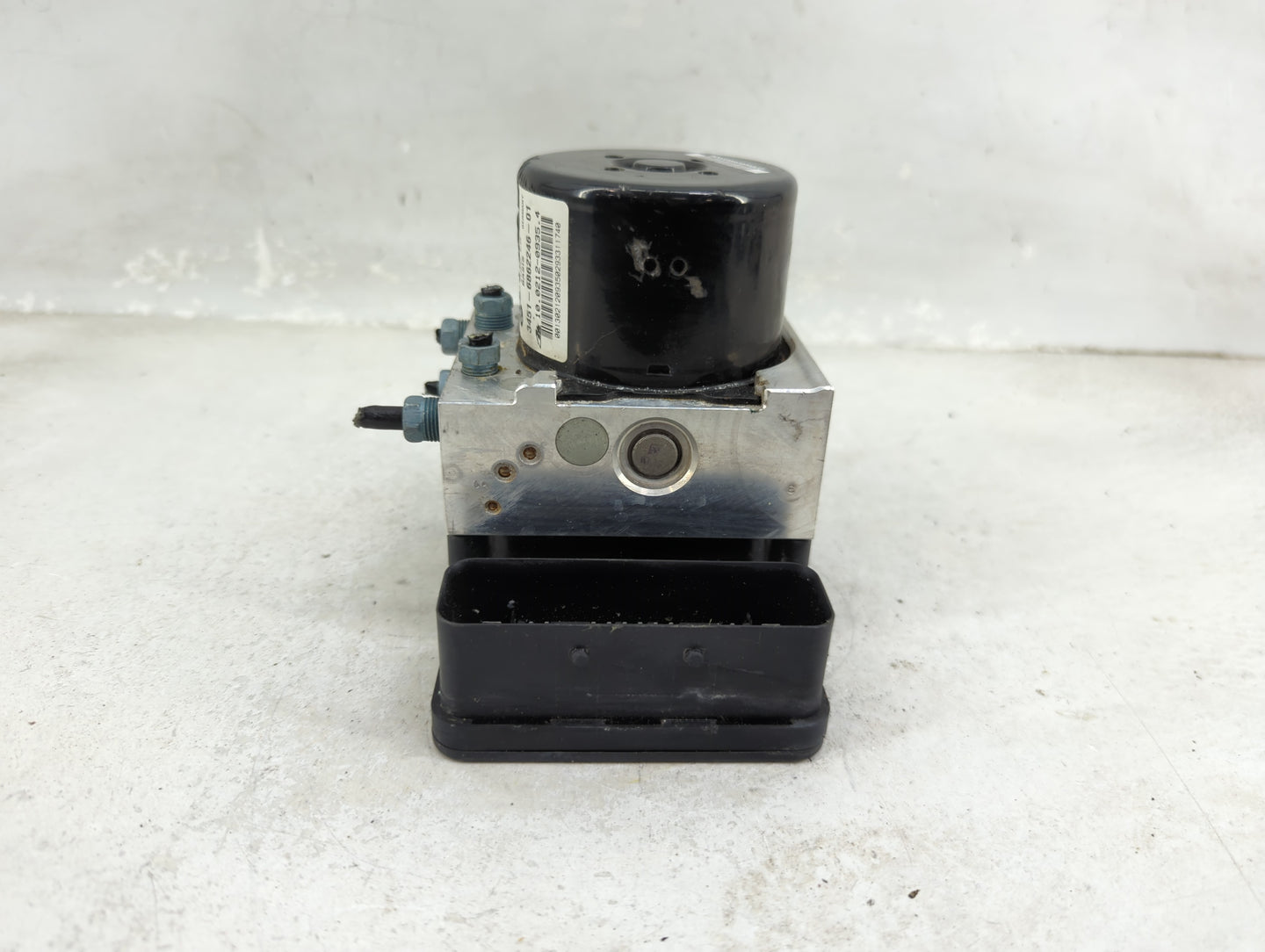 2012-2013 Bmw 328i ABS Pump Control Module Replacement P/N:3451-6860730-01 Fits Fits 2012 2013 OEM Used Auto Parts - Oemused
