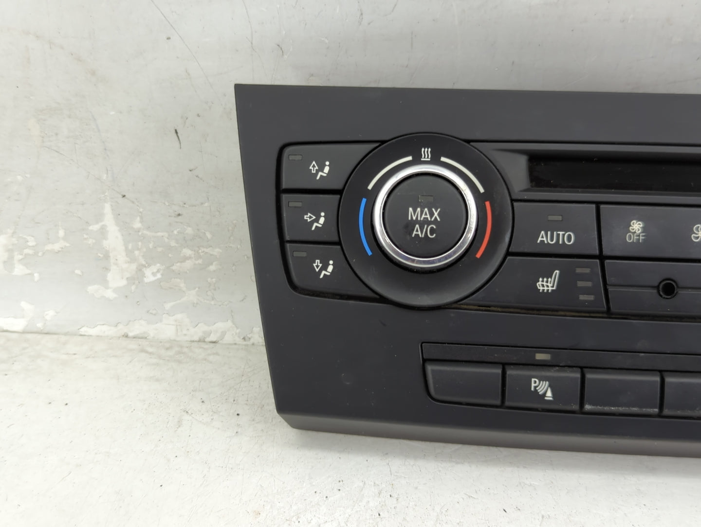 2011-2013 Bmw 328i Climate Control Module Temperature AC/Heater Replacement P/N:9292264-02 Fits Fits 2011 2012 2013 OEM Used