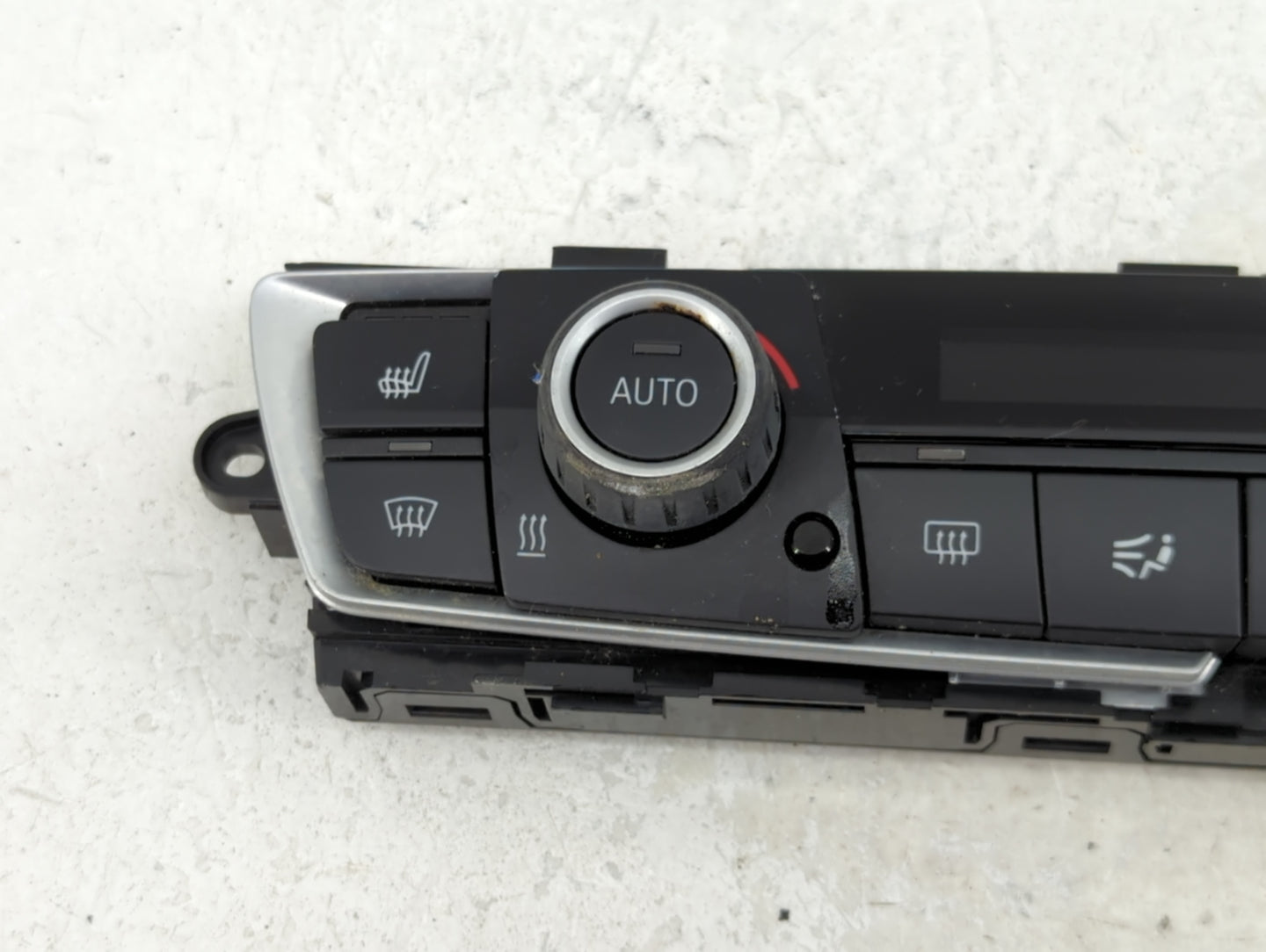 2012-2014 Bmw 328i Climate Control Module Temperature AC/Heater Replacement Fits Fits 2012 2013 2014 OEM Used Auto Parts - O