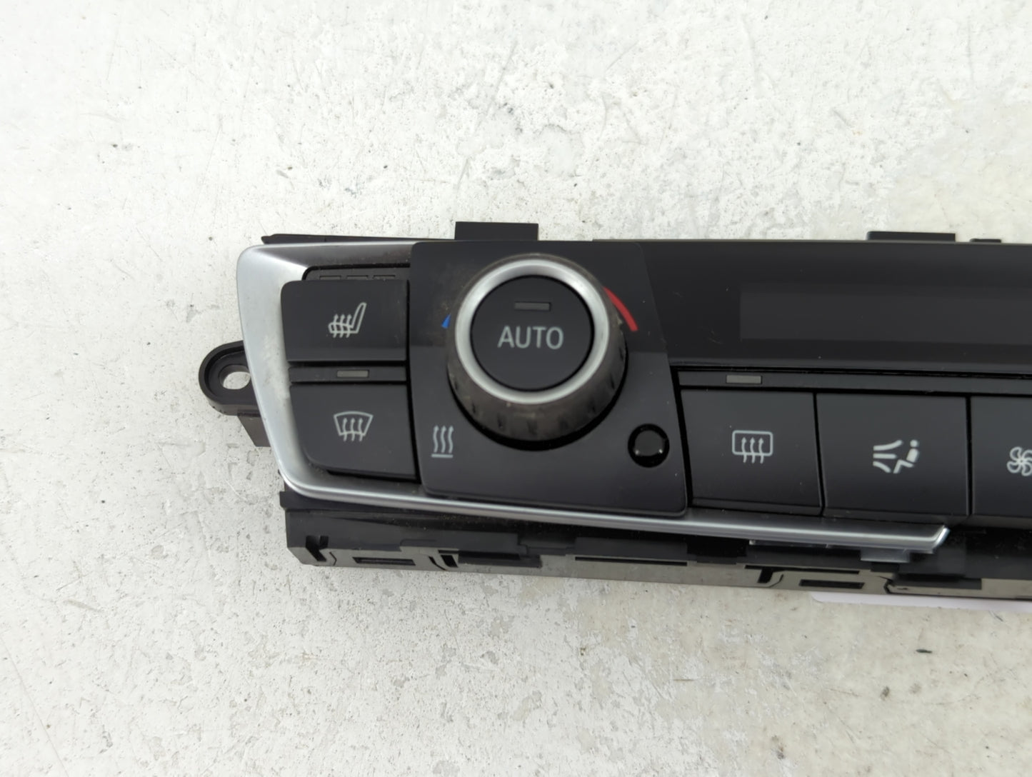 2012-2014 Bmw 328i Climate Control Module Temperature AC/Heater Replacement Fits Fits 2012 2013 2014 OEM Used Auto Parts - O