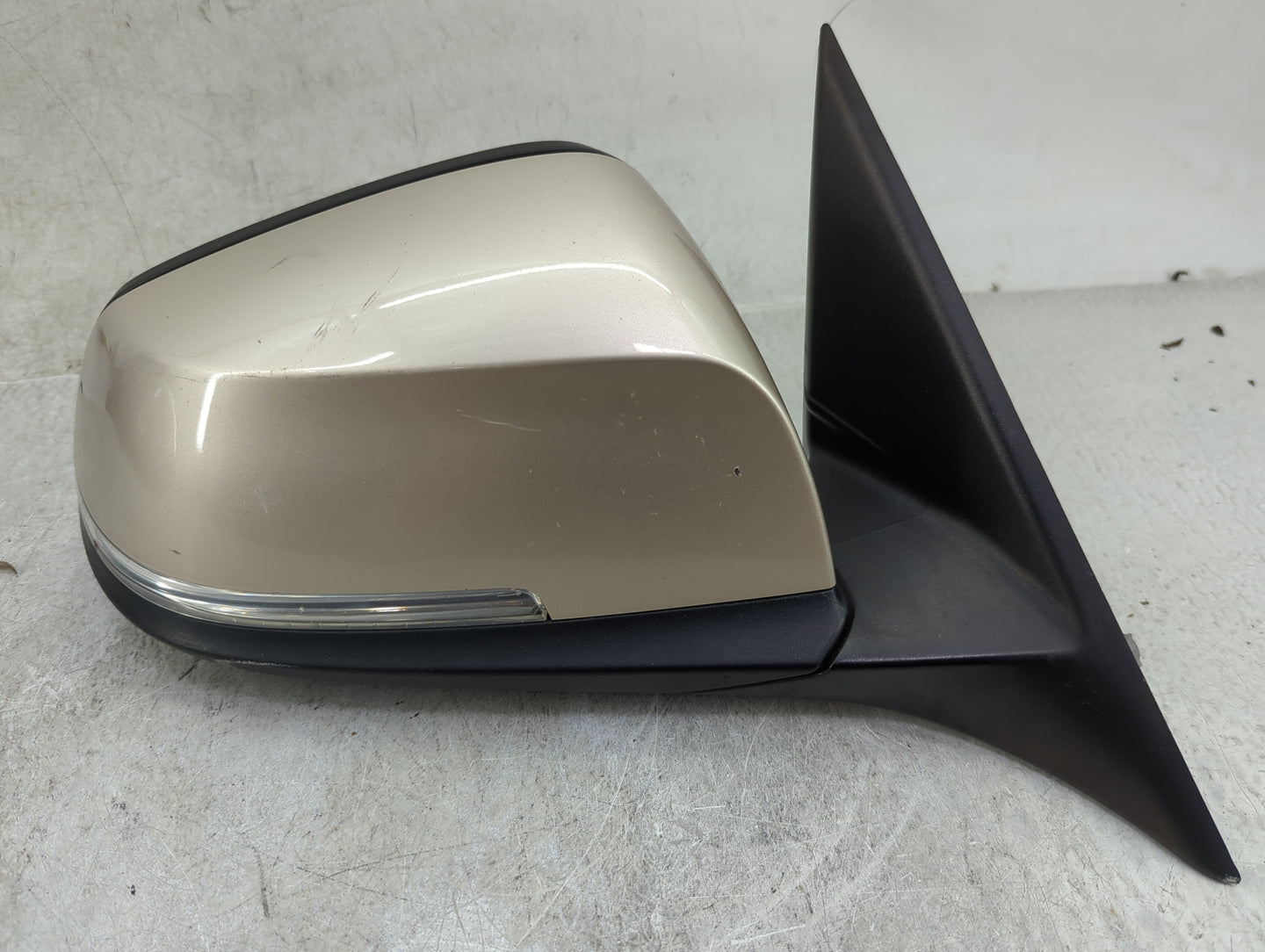2013-2016 Bmw 328i Passenger Side View Mirror - Right Door Mirror OEM Used - Oemusedautoparts1.com