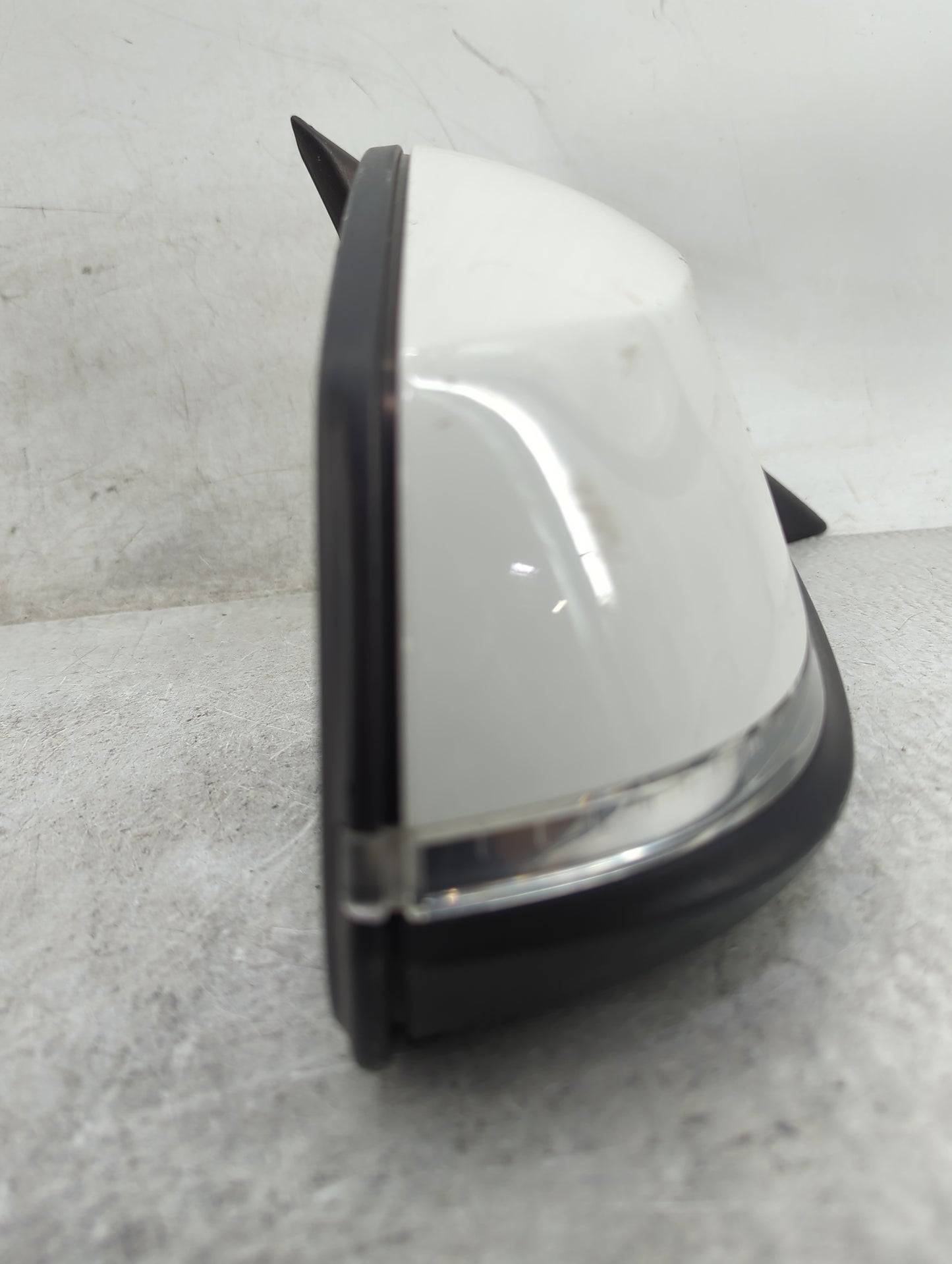 2013-2016 Bmw 328i Passenger Side View Mirror - Right Door Mirror OEM Used - Oemusedautoparts1.com