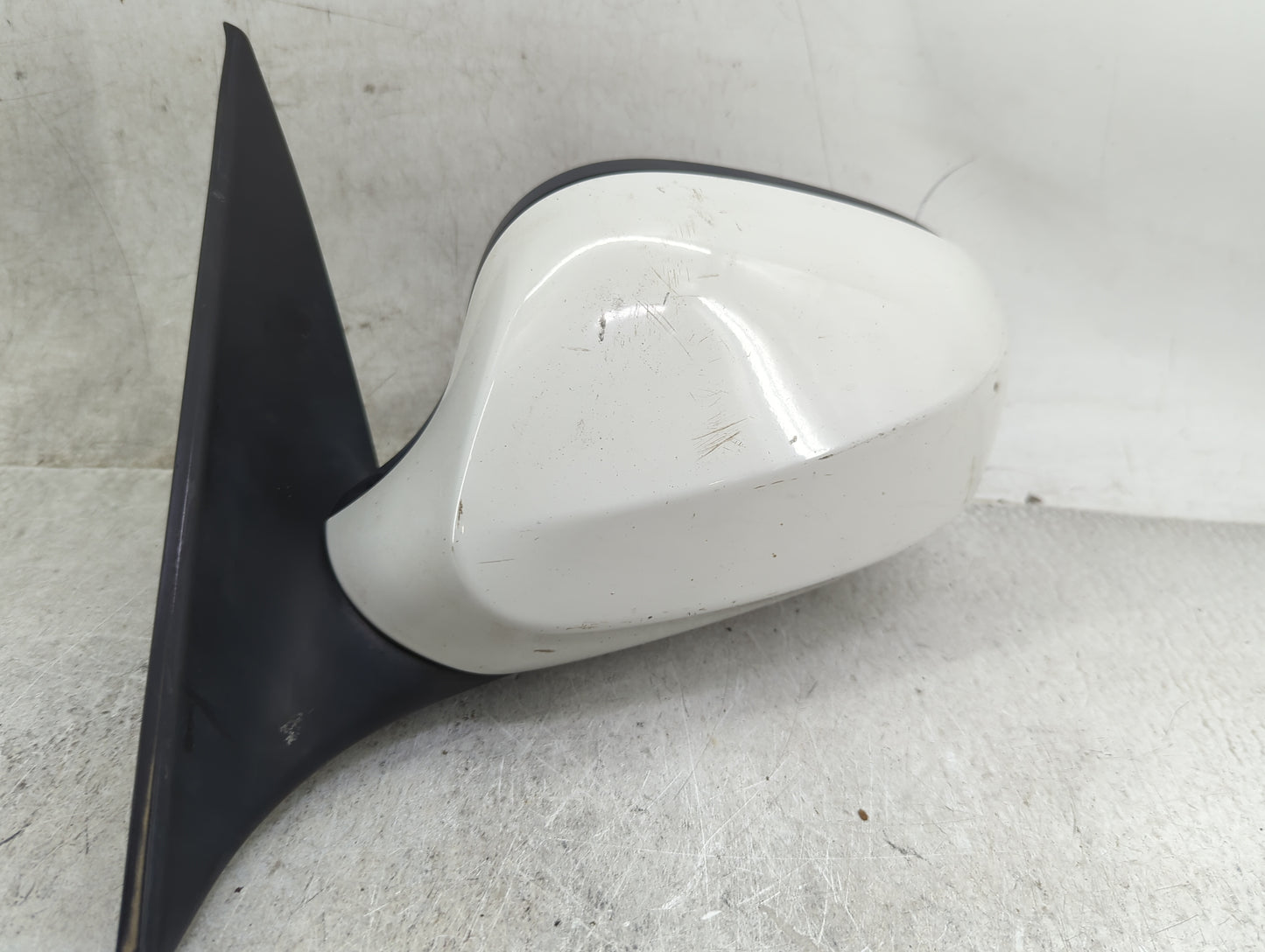 2010-2013 Bmw 328i Driver Side View Mirror - Left Door Mirror OEM Used - Oemusedautoparts1.com