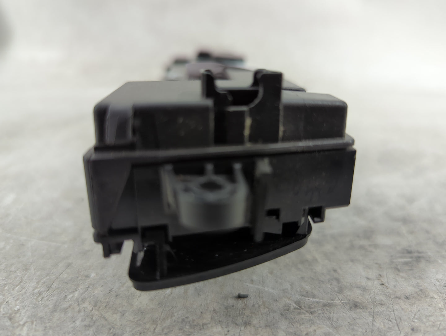 2012-2014 Bmw 328i Climate Control Module Temperature AC/Heater Replacement Fits Fits 2012 2013 2014 OEM Used Auto Parts - O
