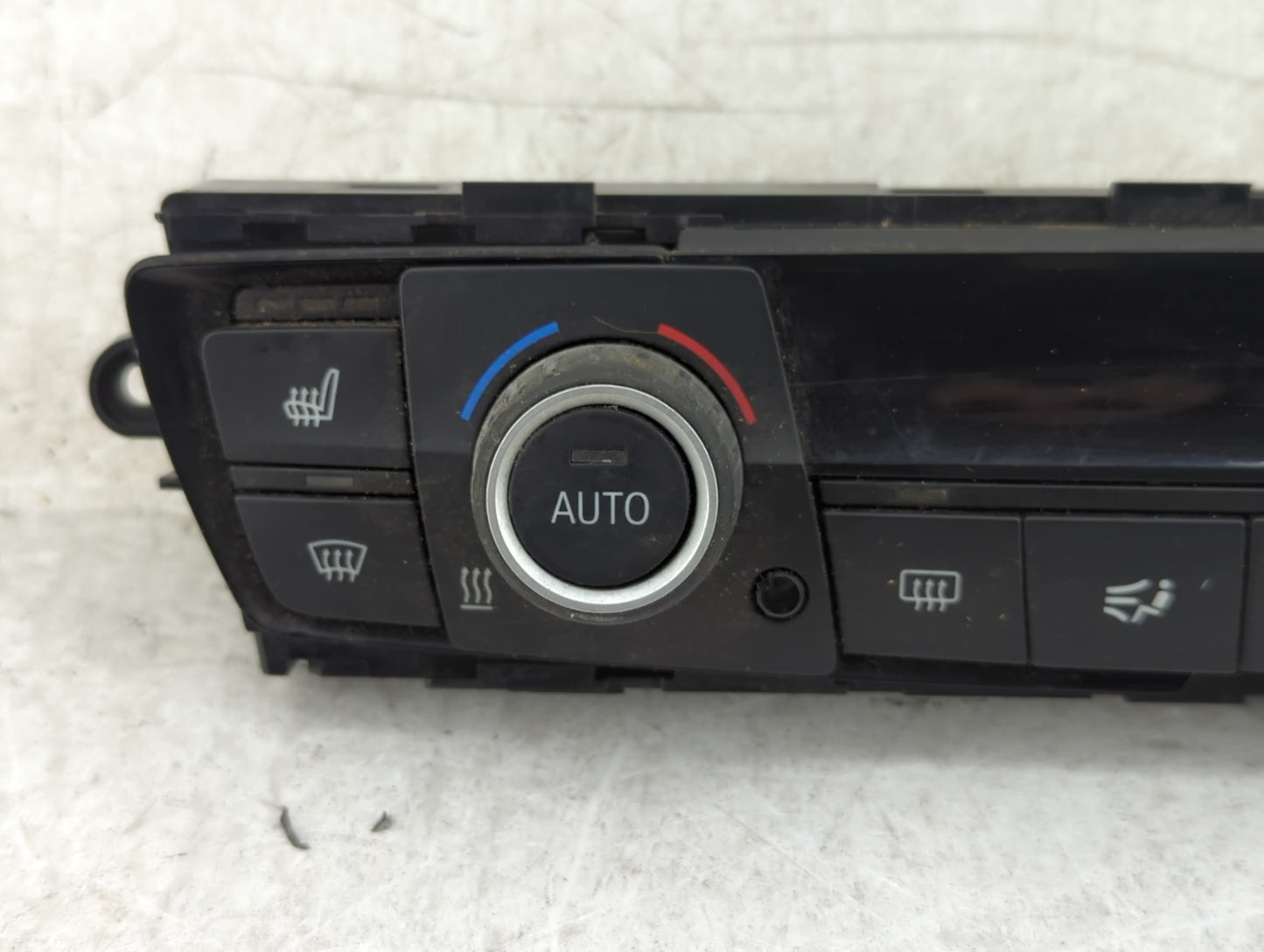 2012-2014 Bmw 328i Climate Control Module Temperature AC/Heater Replacement Fits Fits 2012 2013 2014 OEM Used Auto Parts - O