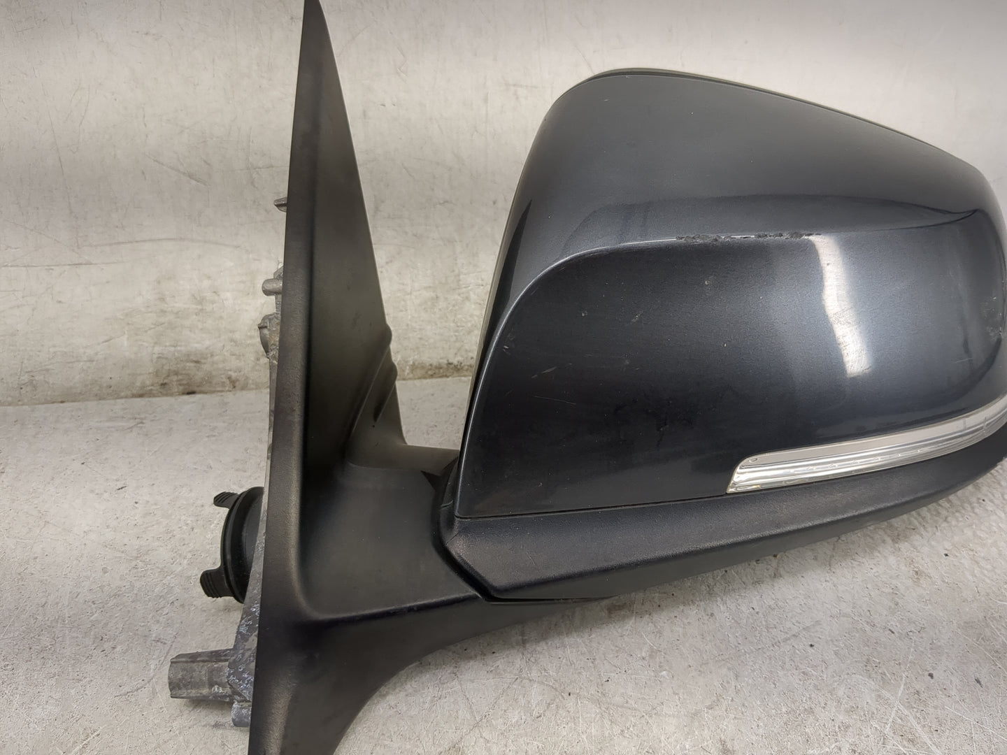 2012-2013 Bmw 328i Driver Side View Mirror - Left Door Mirror OEM Used - Oemusedautoparts1.com