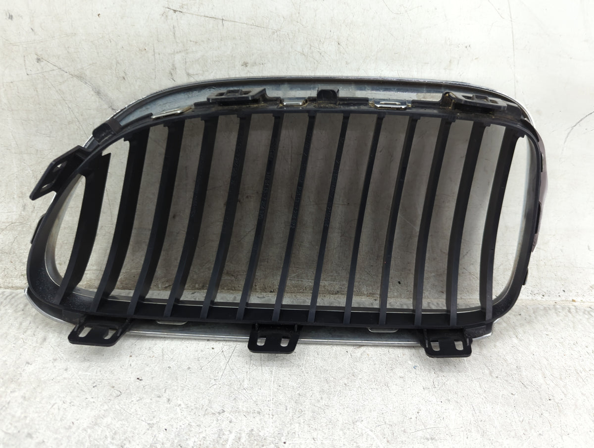 2011-2013 Bmw 328i Front Grille Bumper Not Included 1459873 - Oemusedautoparts1.com