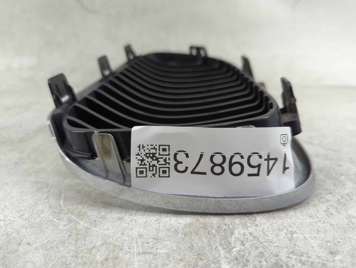 2011-2013 Bmw 328i Front Grille Bumper Not Included 1459873 - Oemusedautoparts1.com