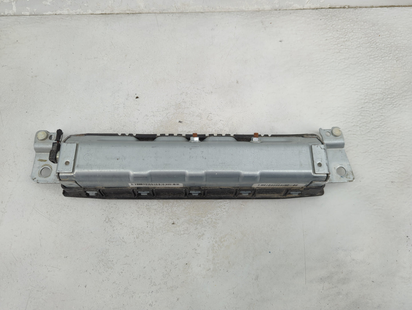 2007-2013 Bmw 328i Air Bag Driver Left Knee Oem - Oemusedautoparts1.com