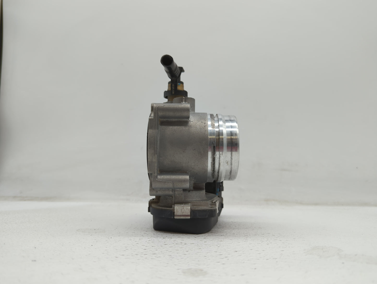 2012-2016 Bmw 328i Throttle Body P/N:A2C53355204 1354 7588625 Fits Fits 2012 2013 2014 2015 2016 2017 2018 OEM Used Auto Par