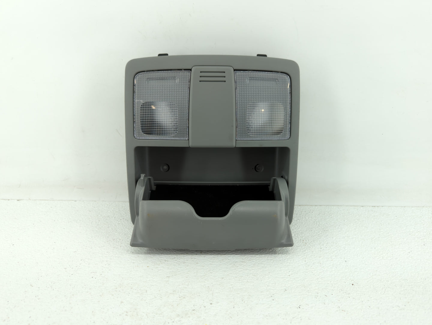 2013 Bmw 328i Overhead Roof Console Interior Dome Light Grey - Oemusedautoparts1.com