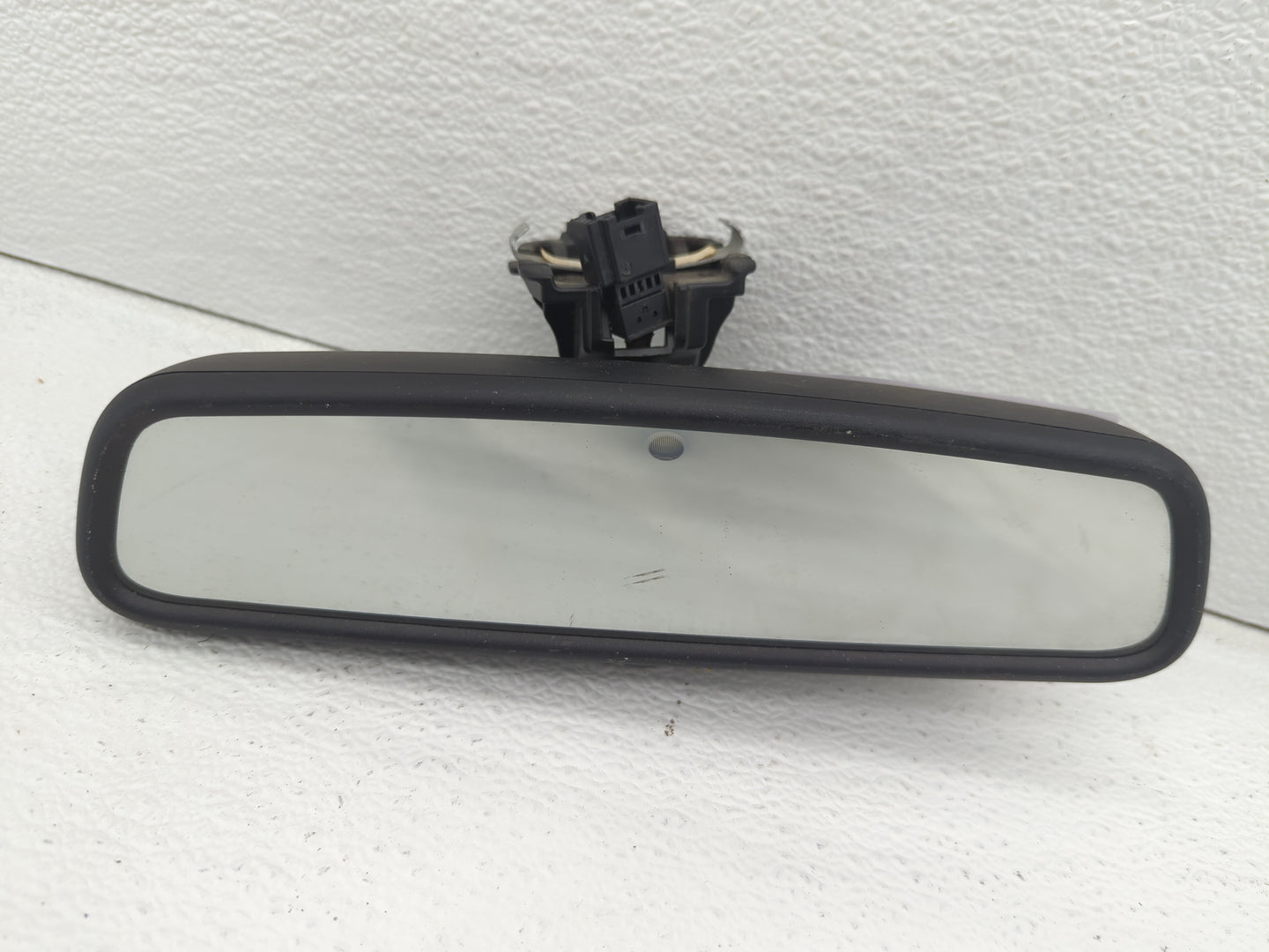 2013-2015 Bmw 328i Interior Rear View Mirror Replacement OEM P/N:E11046662 E11026662 Fits Fits 2013 2014 2015 2016 OEM Used 