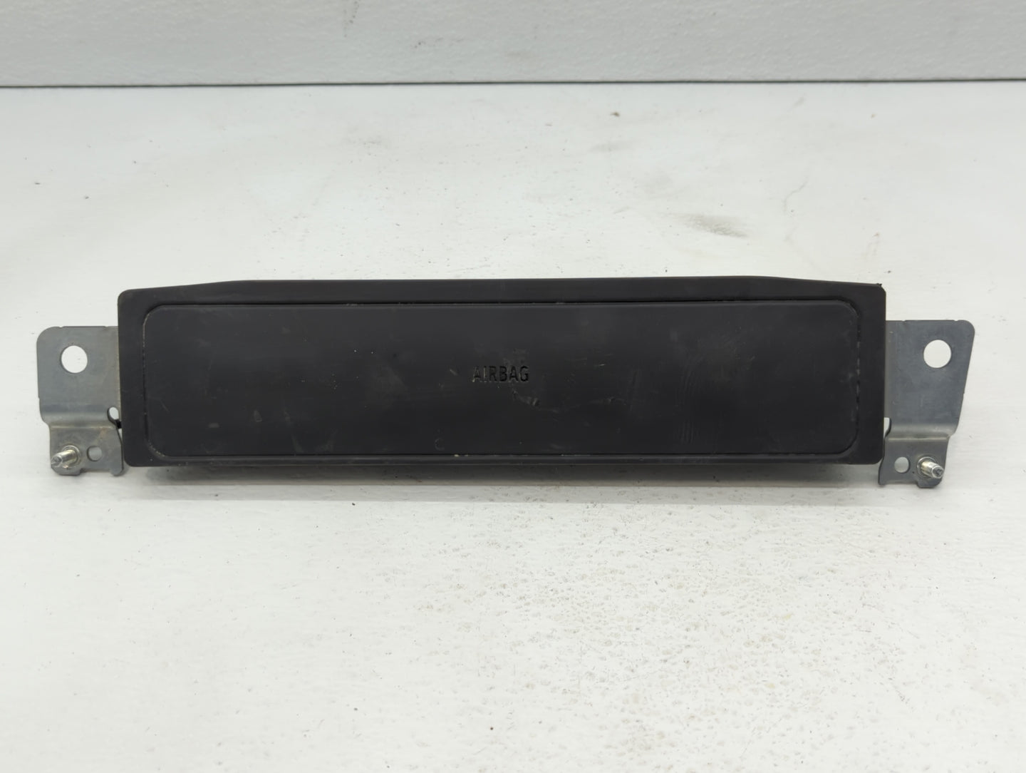 2012-2016 Bmw 328i Air Bag Passenger Right Knee OEM P/N:1020135 1024565 Fits OEM Used Auto Parts - Oemusedautoparts1.com