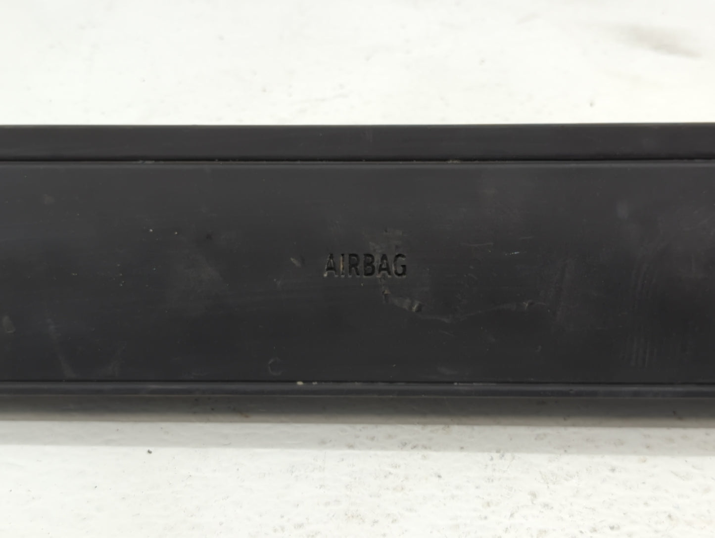 2012-2016 Bmw 328i Air Bag Passenger Right Knee OEM P/N:1020135 1024565 Fits OEM Used Auto Parts - Oemusedautoparts1.com