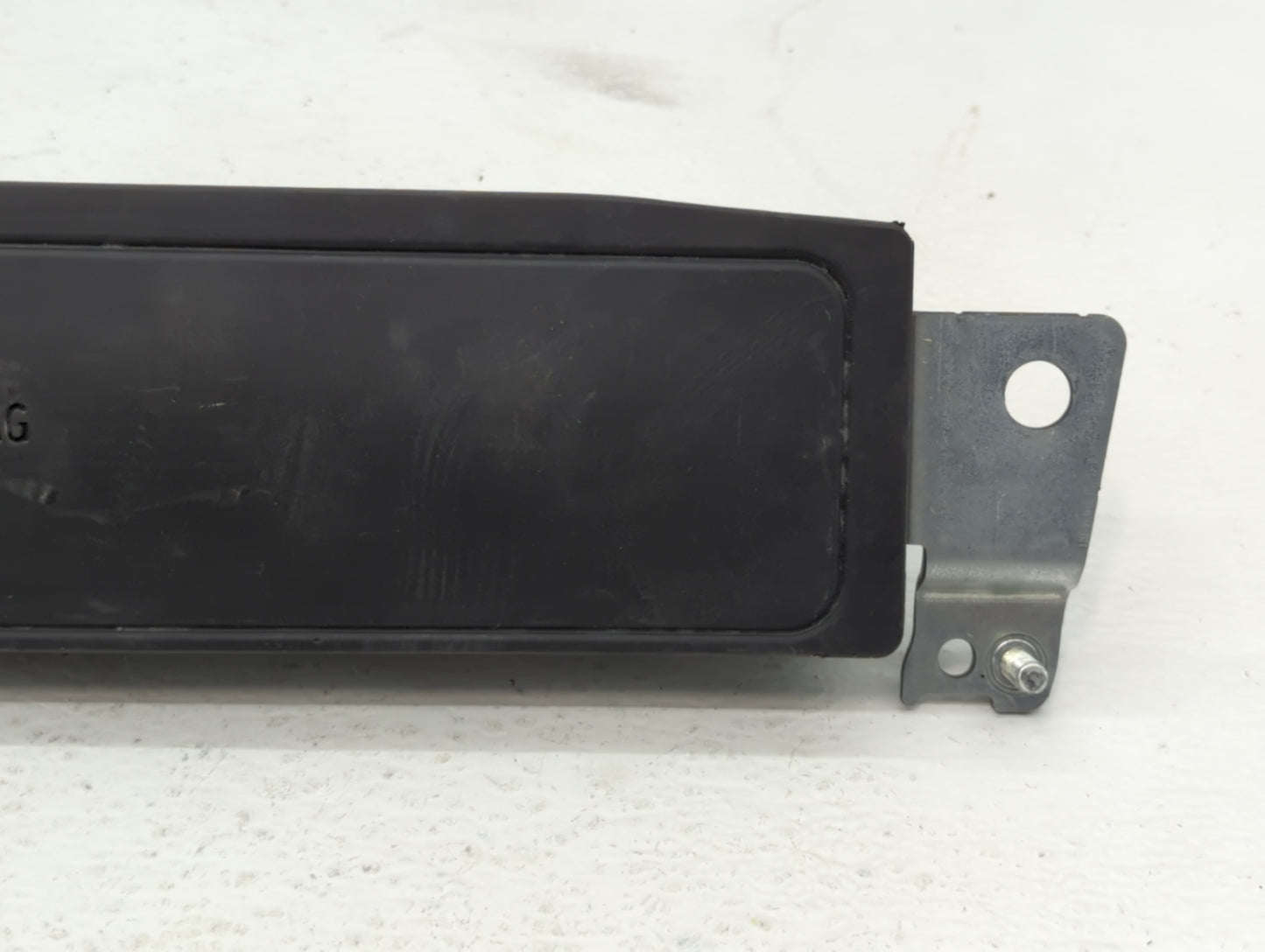 2012-2016 Bmw 328i Air Bag Passenger Right Knee OEM P/N:1020135 1024565 Fits OEM Used Auto Parts - Oemusedautoparts1.com