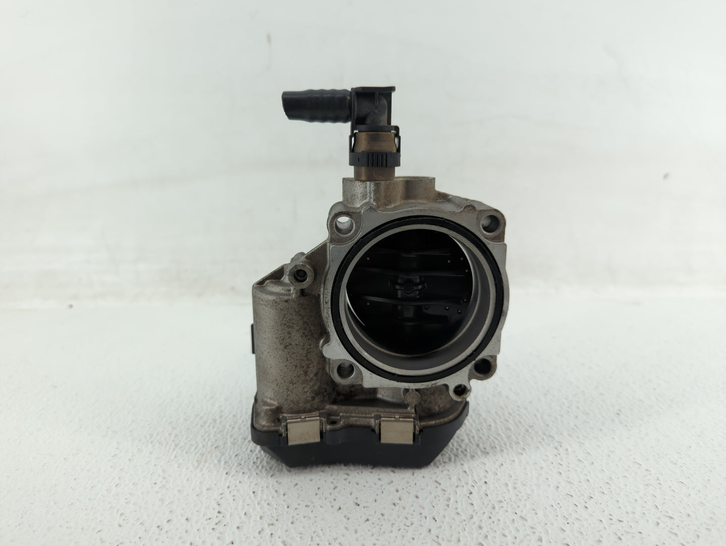 2012-2016 Bmw 328i Throttle Body P/N:1354 7588625-02 1354 7588625-03 Fits Fits 2012 2013 2014 2015 2016 2017 2018 OEM Used A
