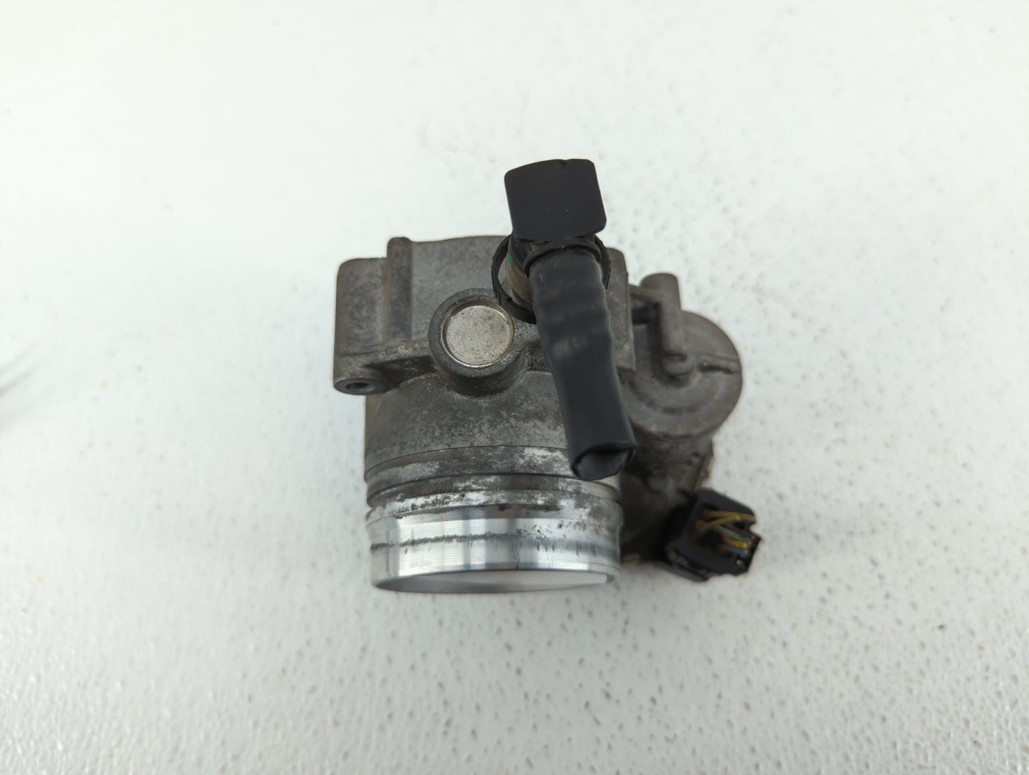 2012-2016 Bmw 328i Throttle Body P/N:1354 7588625-02 1354 7588625-03, 1354 7588625 Fits Fits 2012 2013 2014 2015 2016 2017 2