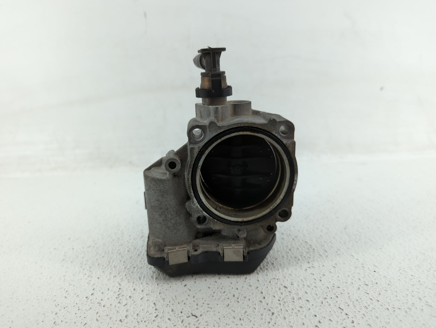 2012-2016 Bmw 328i Throttle Body P/N:1354 7588625-02 1354 7588625-03, 1354 7588625 Fits Fits 2012 2013 2014 2015 2016 2017 2