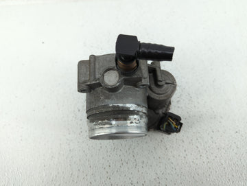 2012-2016 Bmw 328i Throttle Body P/N:1354 7588625-02 1354 7588625-03, 1354 7588625 Fits Fits 2012 2013 2014 2015 2016 2017 2018 OEM Used Auto Parts