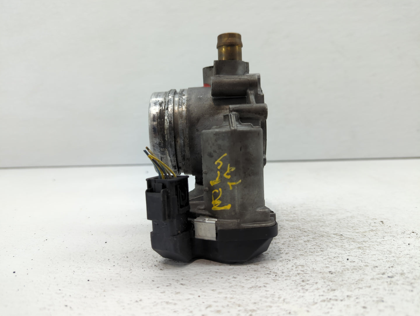 2012-2016 Bmw 328i Throttle Body P/N:1354 7588625-04 1354 7588625-03 Fits Fits 2012 2013 2014 2015 2016 2017 2018 OEM Used A