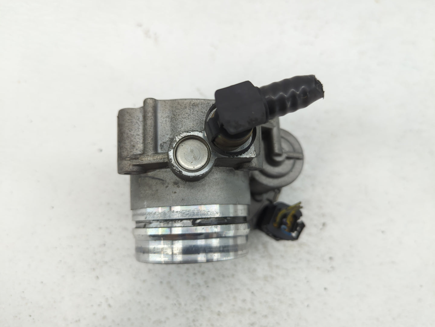 2012-2016 Bmw 328i Throttle Body P/N:1354 7588625-04 1354 7588625-03 Fits Fits 2012 2013 2014 2015 2016 2017 2018 OEM Used A