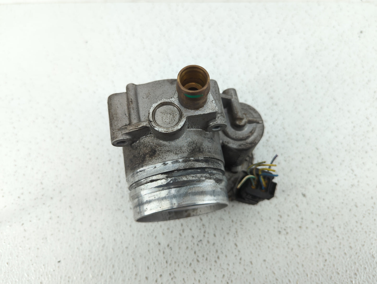 2012-2016 Bmw 328i Throttle Body P/N:1354 7588625-02 1354 7588625-04, 1354 7588625-03 Fits Fits 2012 2013 2014 2015 2016 201