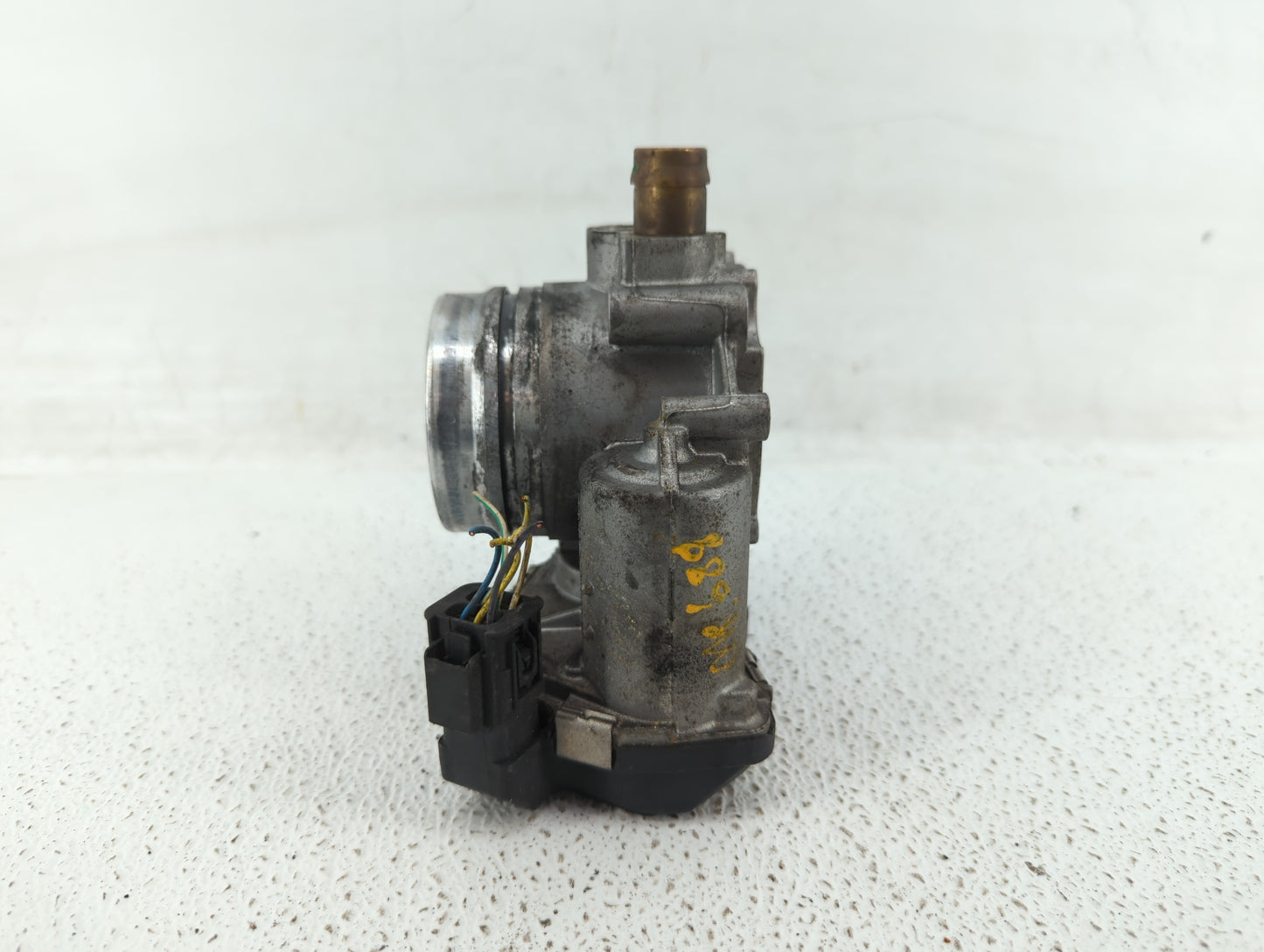 2012-2016 Bmw 328i Throttle Body P/N:1354 7588625-02 1354 7588625-04, 1354 7588625-03 Fits Fits 2012 2013 2014 2015 2016 201