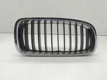 2012-2016 Bmw 328i Front Grille Bumper Not Included - Oemusedautoparts1.com