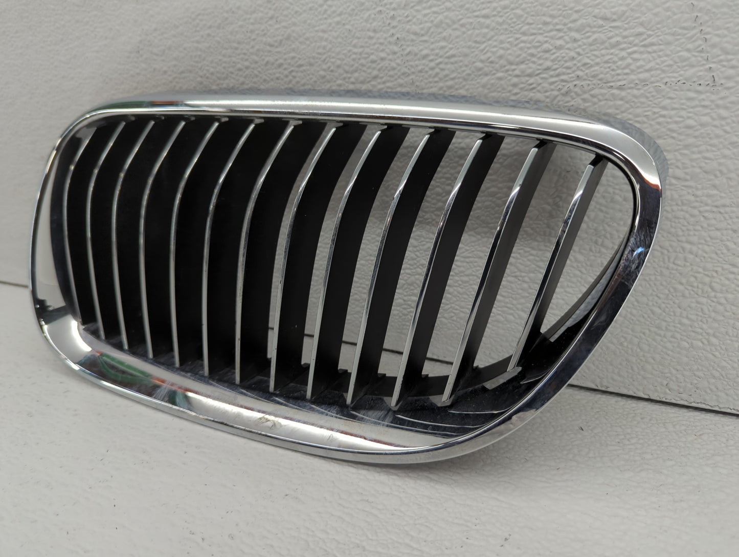 2011-2013 Bmw 328i Front Grille Bumper Not Included - Oemusedautoparts1.com
