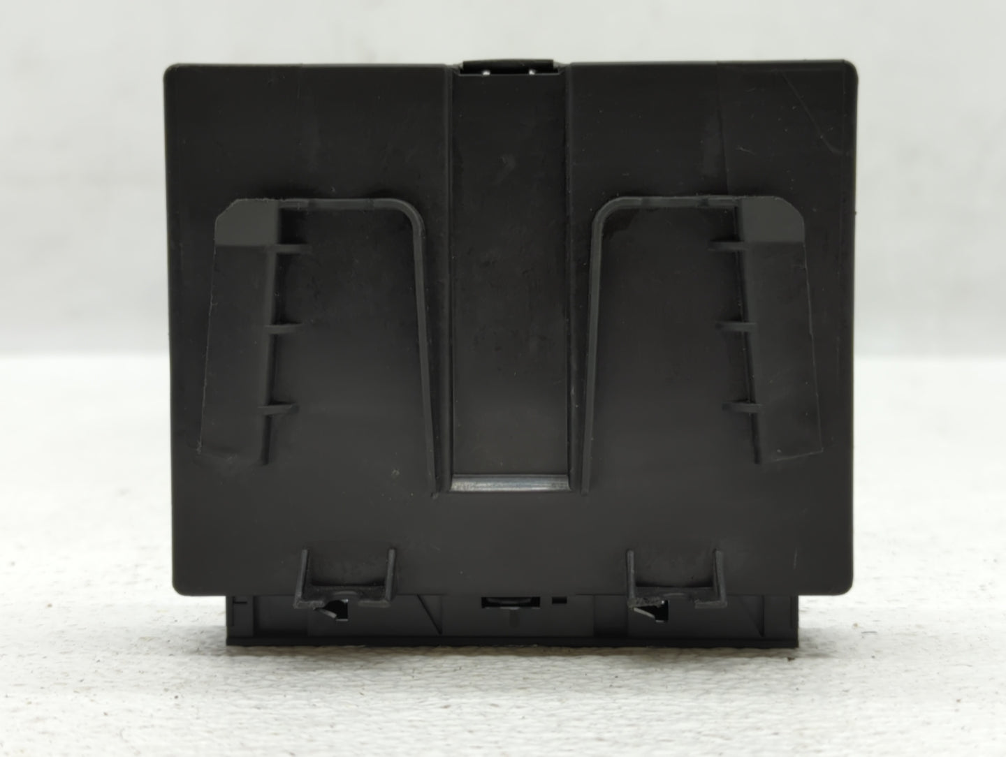 2013 Bmw 328i Chassis Control Module Ccm Bcm Body Control 6411 9296781-01 - Oemusedautoparts1.com