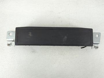2012-2016 Bmw 328i Air Bag Passenger Right Knee OEM P/N:1020135 1024565 Fits OEM Used Auto Parts - Oemusedautoparts1.com