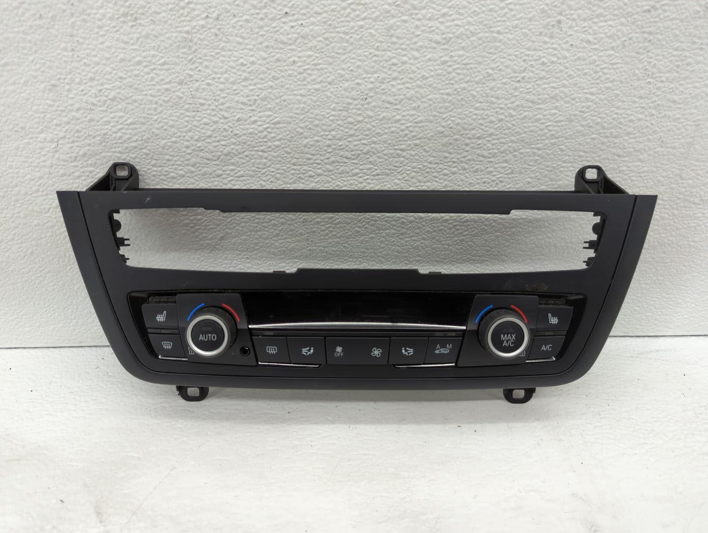 2012-2014 Bmw 328i Climate Control Module Temperature AC/Heater Replacement P/N:6411 9287337 01 Fits Fits 2012 2013 2014 OEM