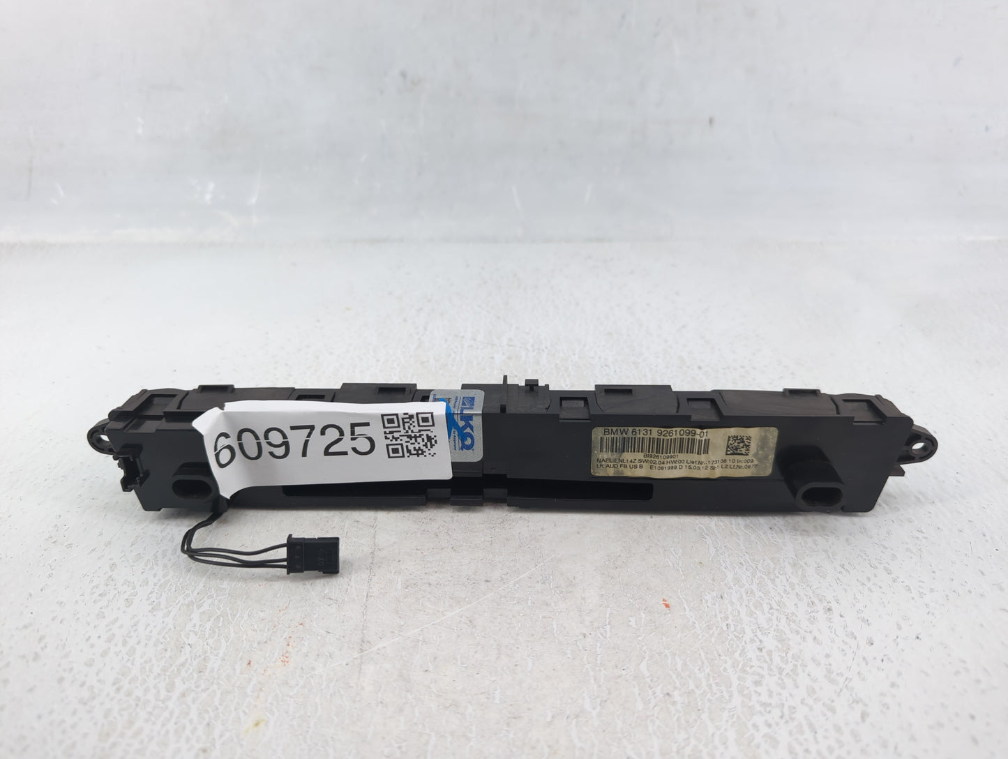 2012-2016 Bmw 328i Radio AM FM Cd Player Receiver Replacement P/N:6131 9261099-01 Fits Fits 2012 2013 2014 2015 2016 2017 OE