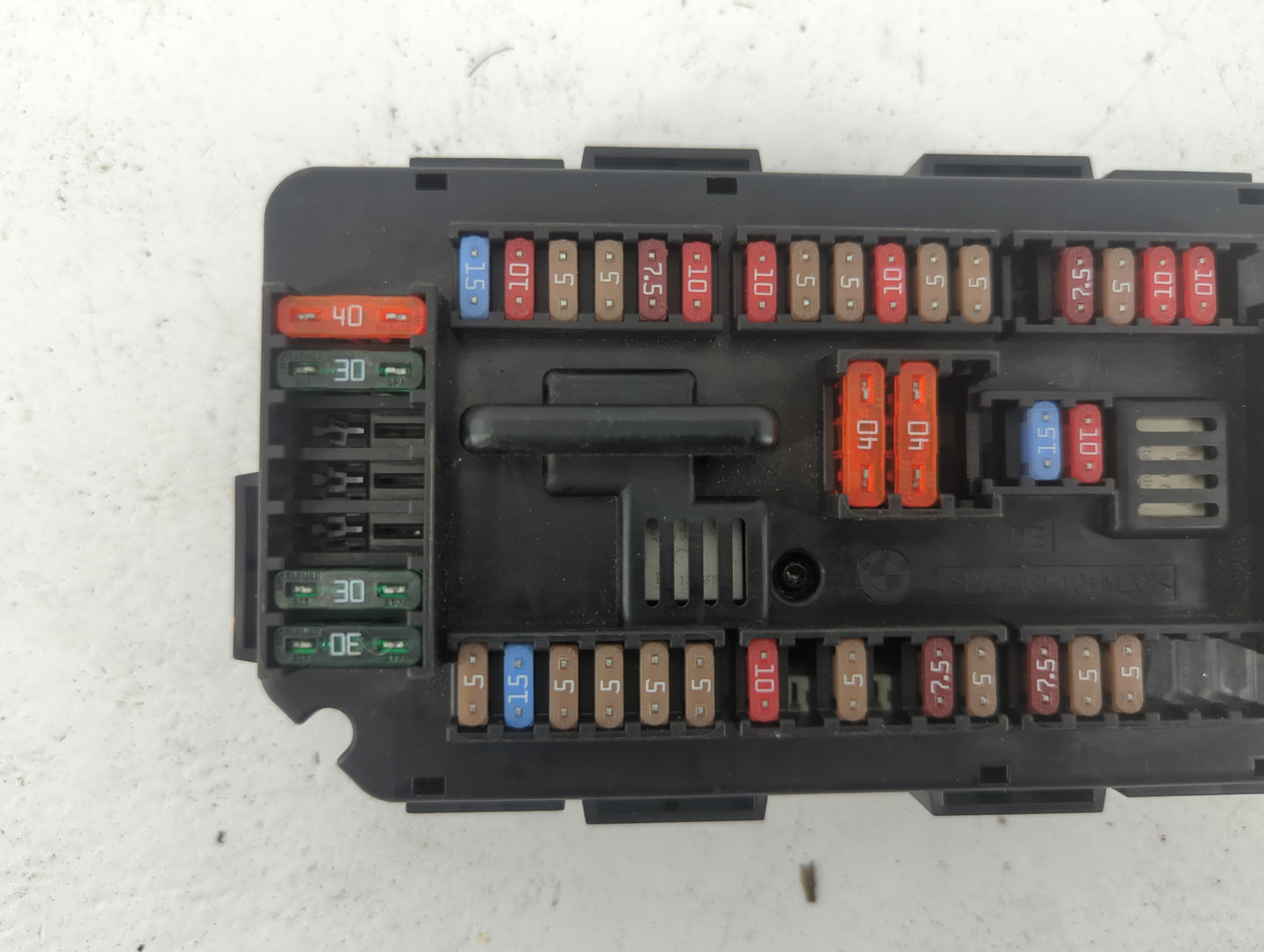 2012-2016 Bmw 328i Fusebox Fuse Box Panel Relay Module P/N:922487904 6114 V7 Fits OEM Used Auto Parts - Oemusedautoparts1.co