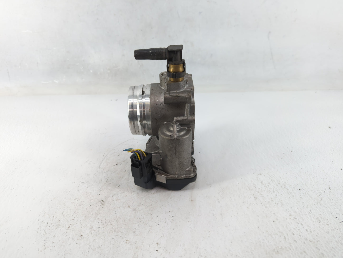 2007-2013 Bmw 328i Throttle Body P/N:A2C53355204 1354 7588625-02 Fits Fits 2007 2008 2009 2010 2011 2012 2013 OEM Used Auto 