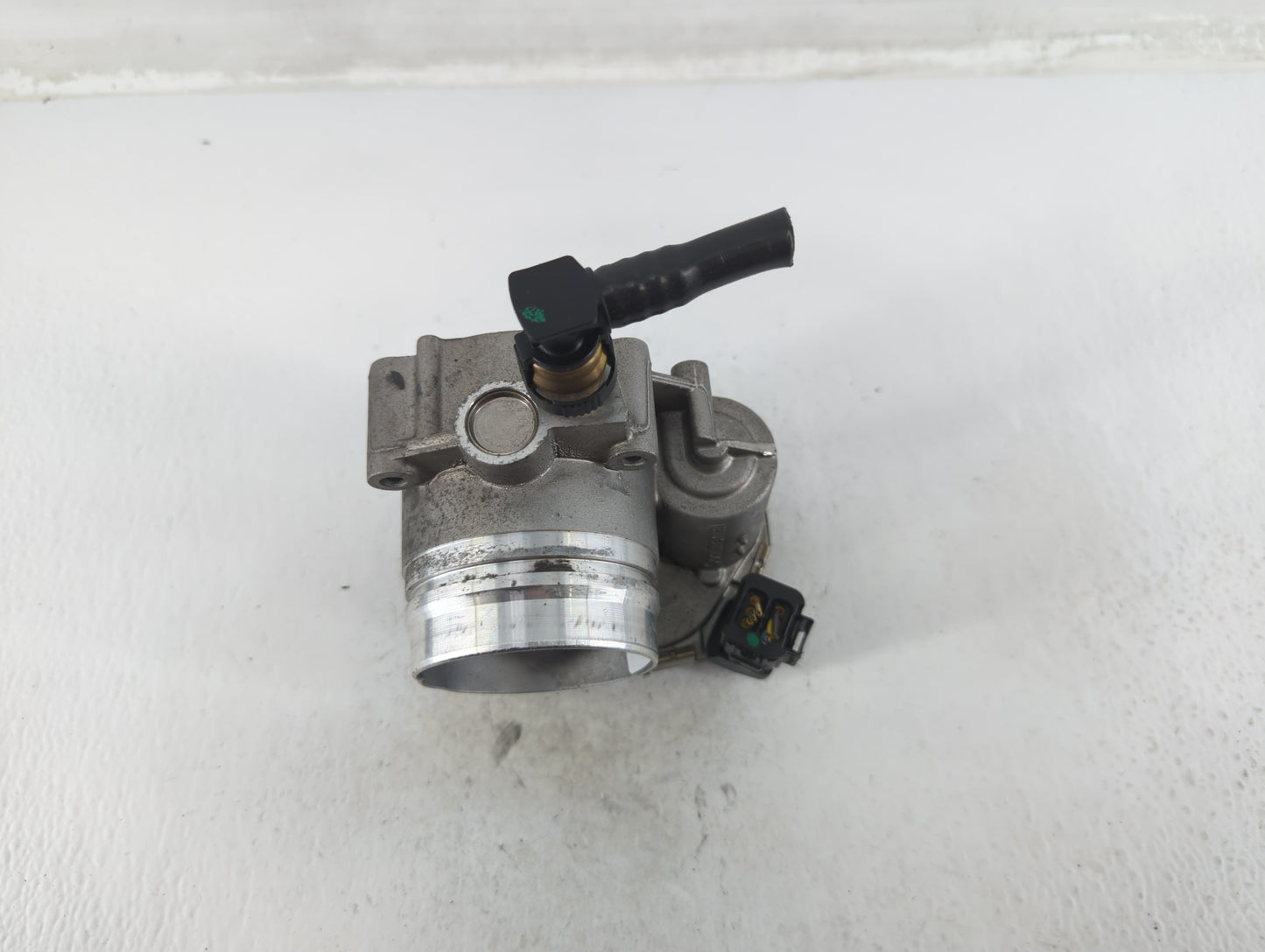 2012-2016 Bmw 328i Throttle Body P/N:A2C53355204 1354 7588625-02 Fits Fits 2012 2013 2014 2015 2016 2017 2018 OEM Used Auto 