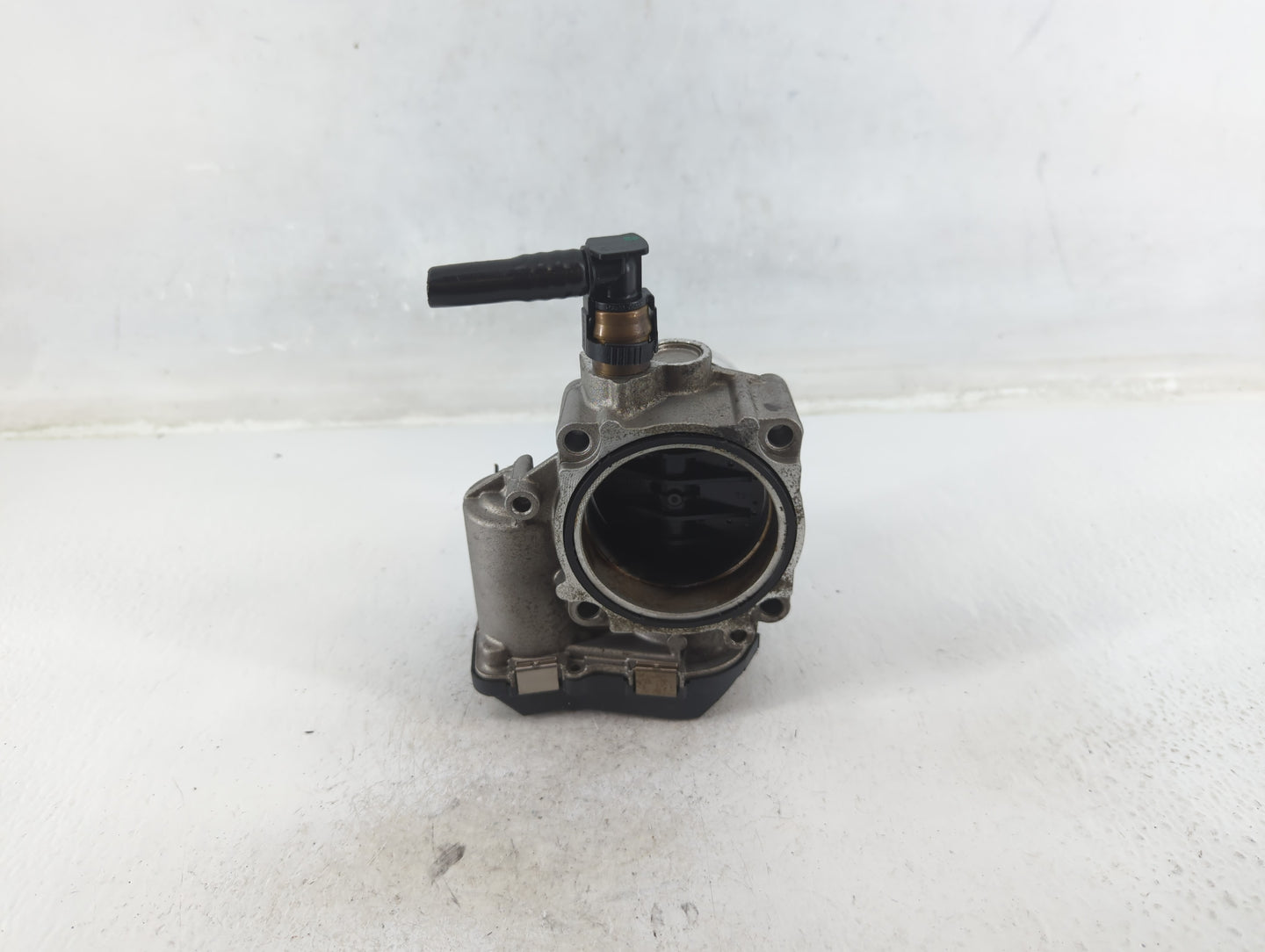 2012-2016 Bmw 328i Throttle Body P/N:A2C53355204 1354 7588625-02 Fits Fits 2012 2013 2014 2015 2016 2017 2018 OEM Used Auto 