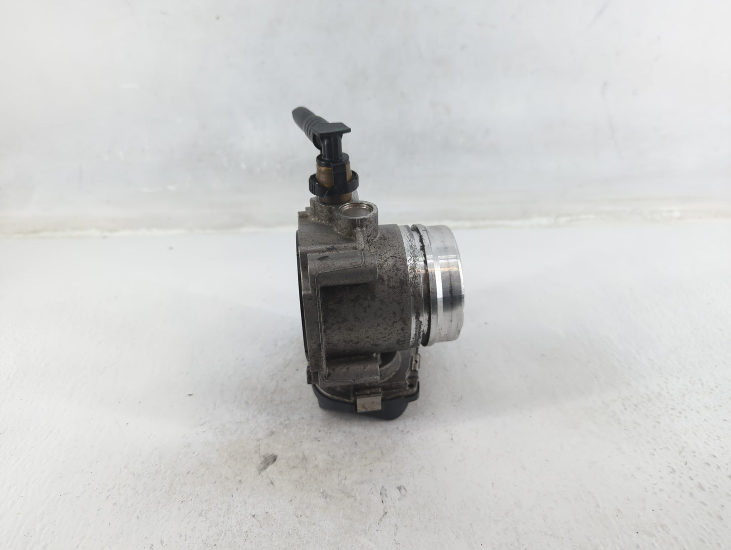 2012-2016 Bmw 328i Throttle Body P/N:A2C53355204 1354 7588625-02 Fits Fits 2012 2013 2014 2015 2016 2017 2018 OEM Used Auto 