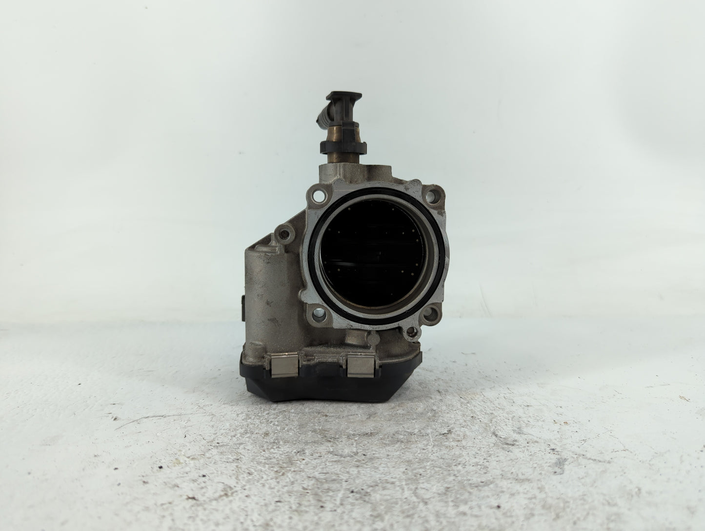 2012-2016 Bmw 328i Throttle Body P/N:A2C83786800 1354 7588625-03 Fits Fits 2012 2013 2014 2015 2016 2017 2018 OEM Used Auto 