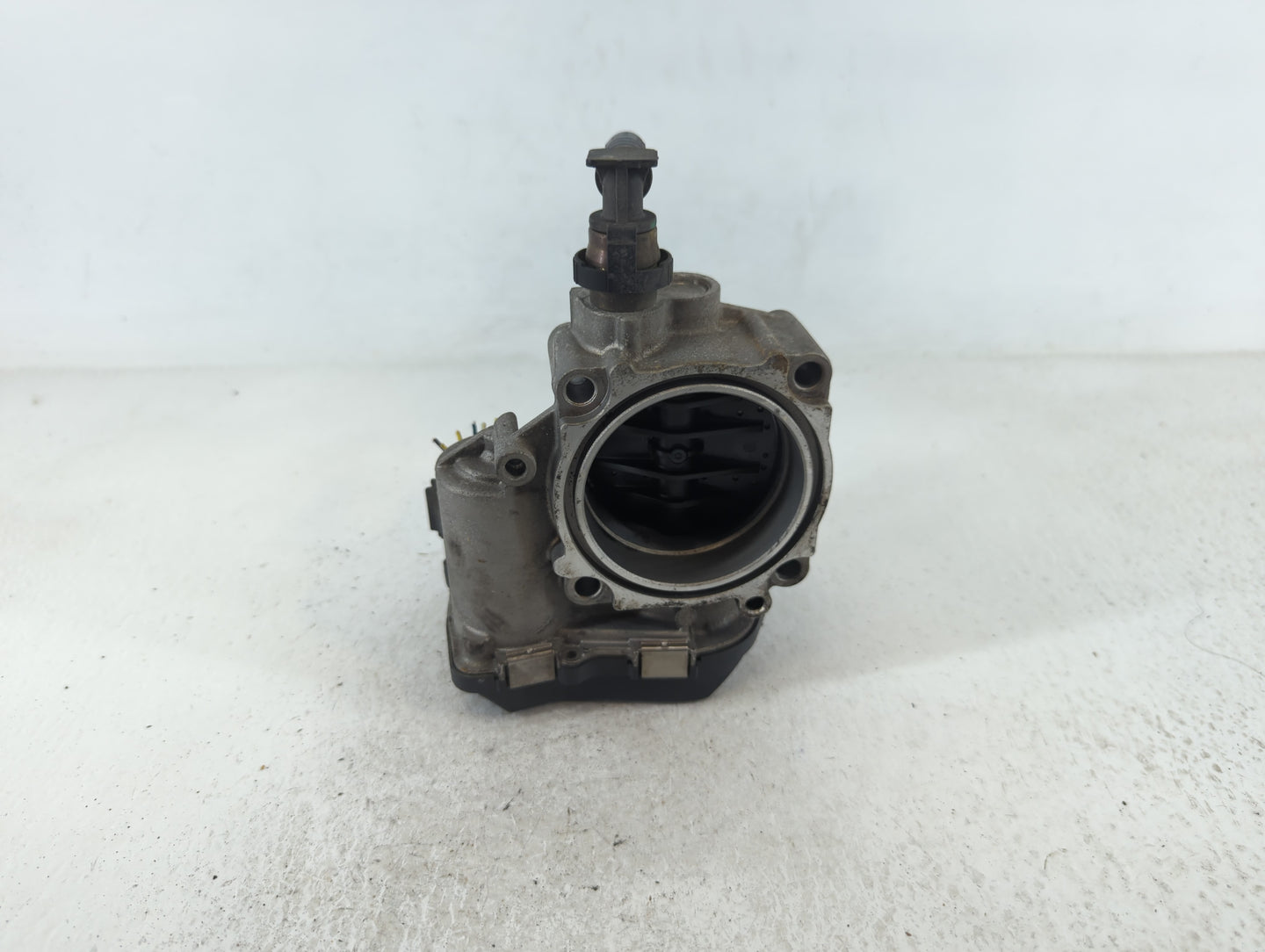 2013 Bmw 328i Throttle Body P/N:1354 7588625-02 A2C53355204 Fits OEM Used Auto Parts - Oemusedautoparts1.com