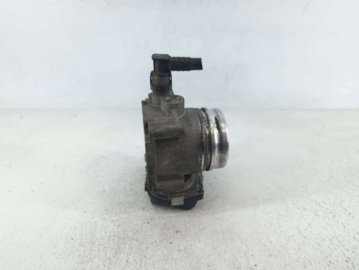 2013 Bmw 328i Throttle Body P/N:1354 7588625-02 A2C53355204 Fits Fits 2014 2015 2016 2017 2018 2019 2020 2021 2022 OEM Used 